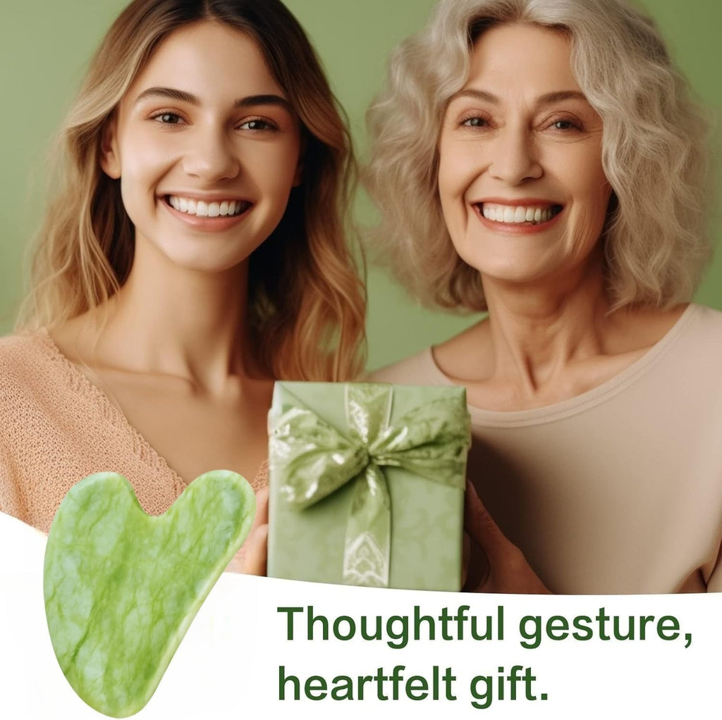 Gua Sha in Giada Verde a Forma di Cuore – Massaggio Viso e Corpo